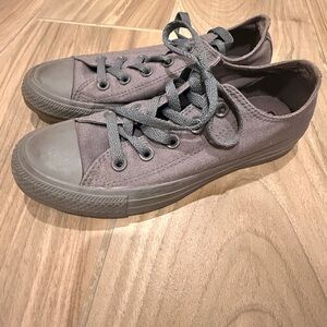 Monochrome Converse Chuck Taylor Lo